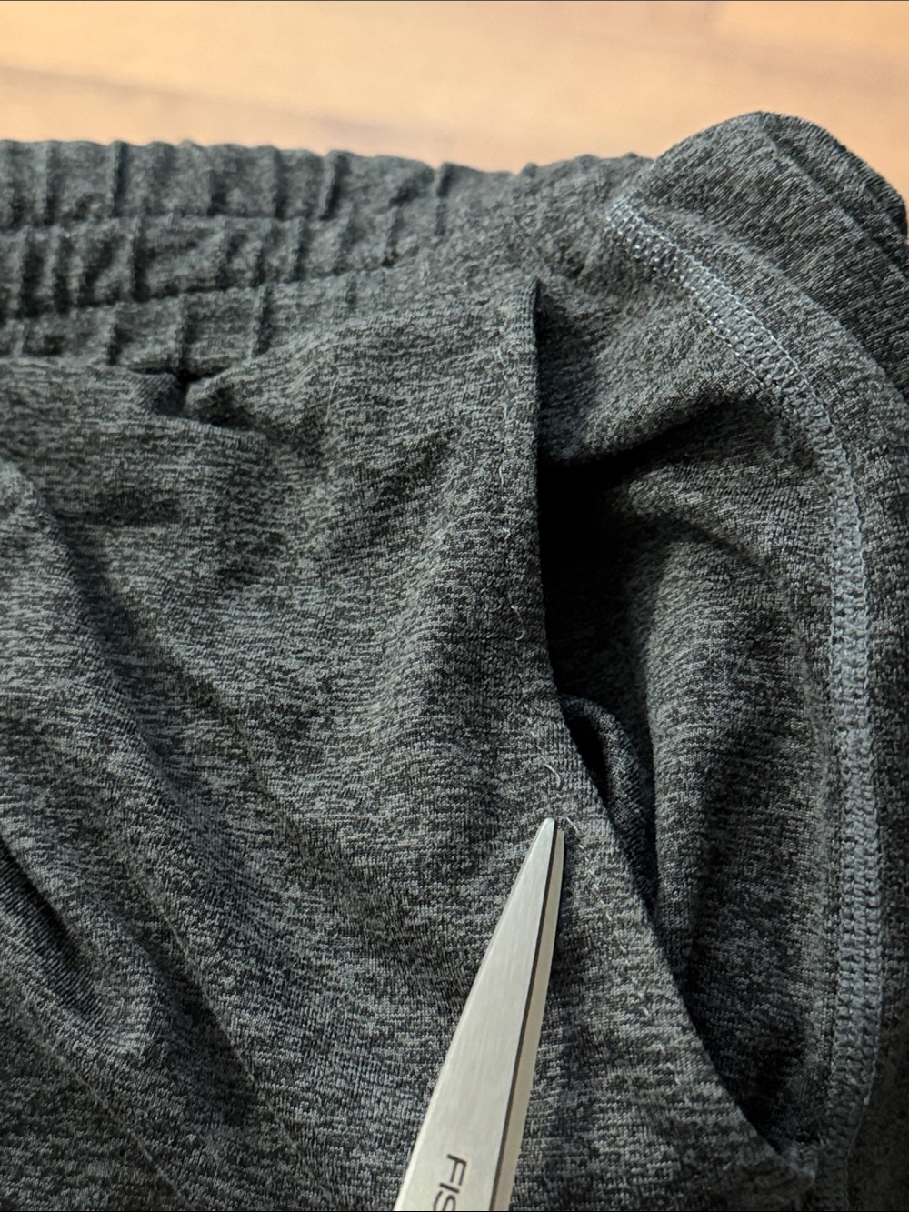 Vuori Size Small Performance Joggers Style VW303-L Heathered Dark Grey Comfy S - Picture 5 of 12